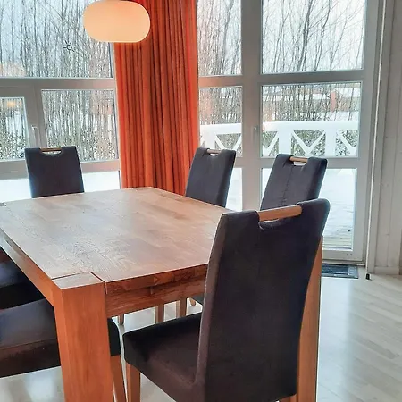 6 Person In Grömitz