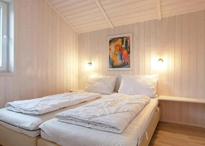 6 Person In Semesterbostad *